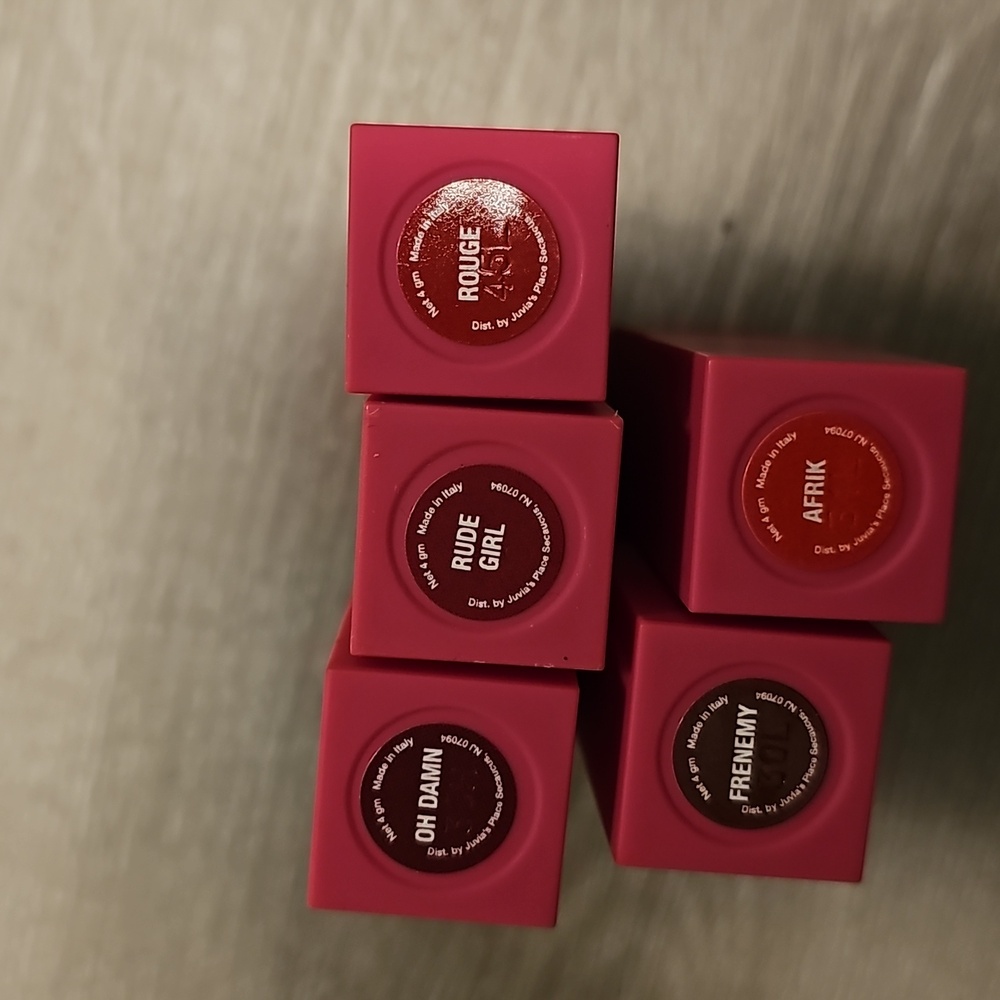 Juvias place lipstick - Picture 3 of 3